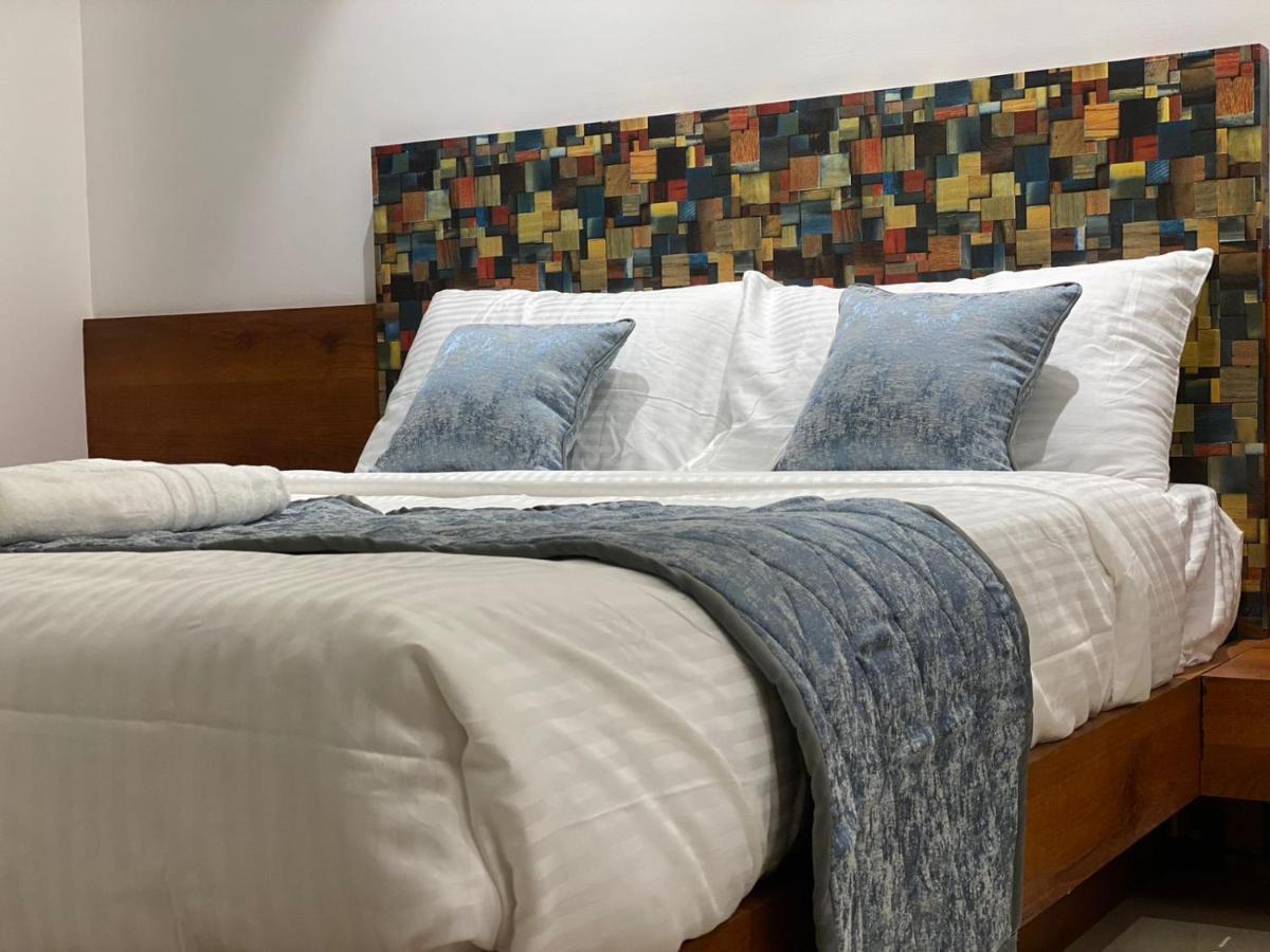 בלגאום The Urban Hive Hotel מראה חיצוני תמונה