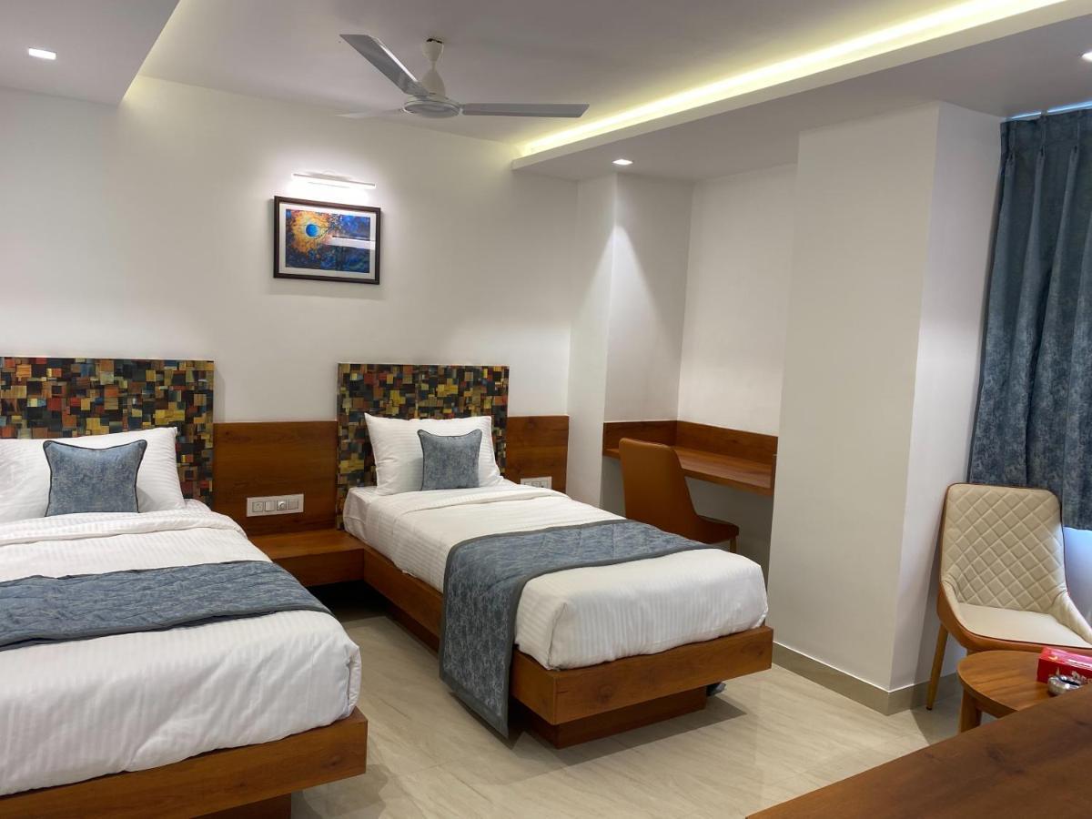 בלגאום The Urban Hive Hotel מראה חיצוני תמונה