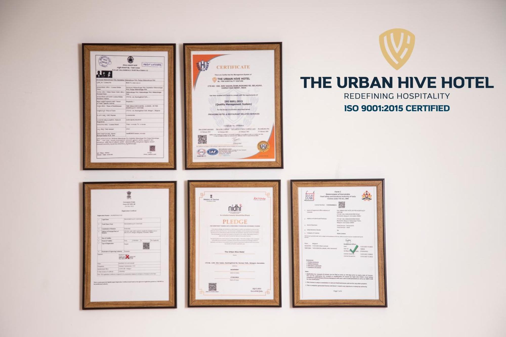 בלגאום The Urban Hive Hotel מראה חיצוני תמונה